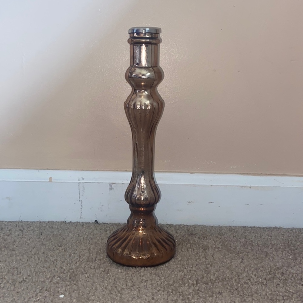 Gold candle holder